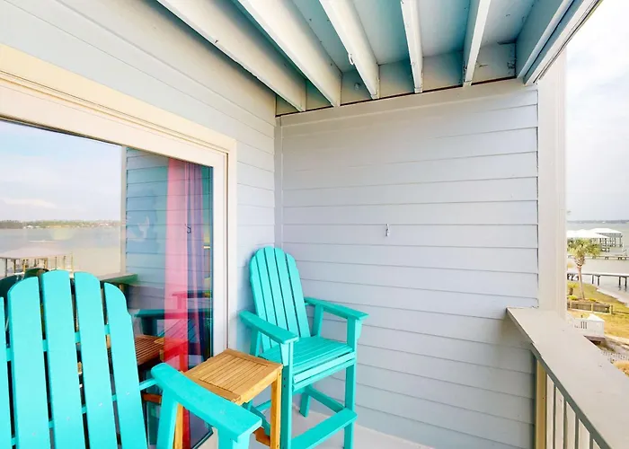 Summer House West *
