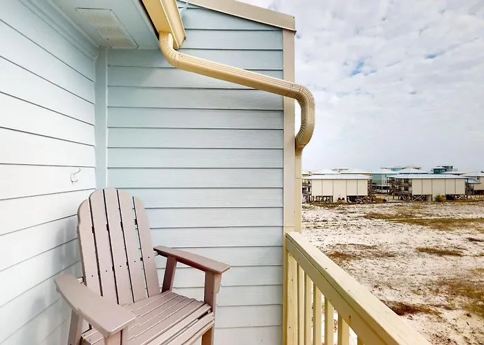 Summer House West *