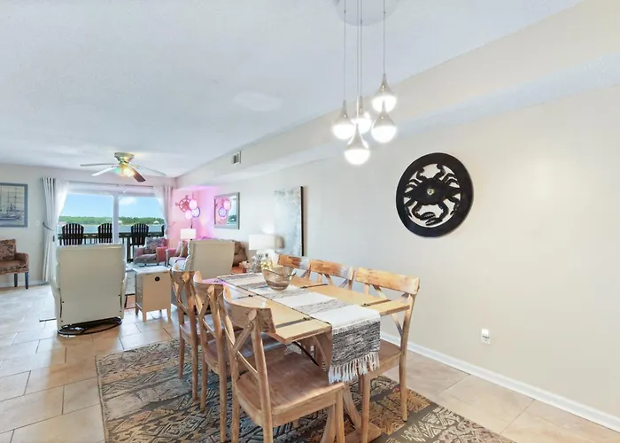 Summer House West Apartment *
