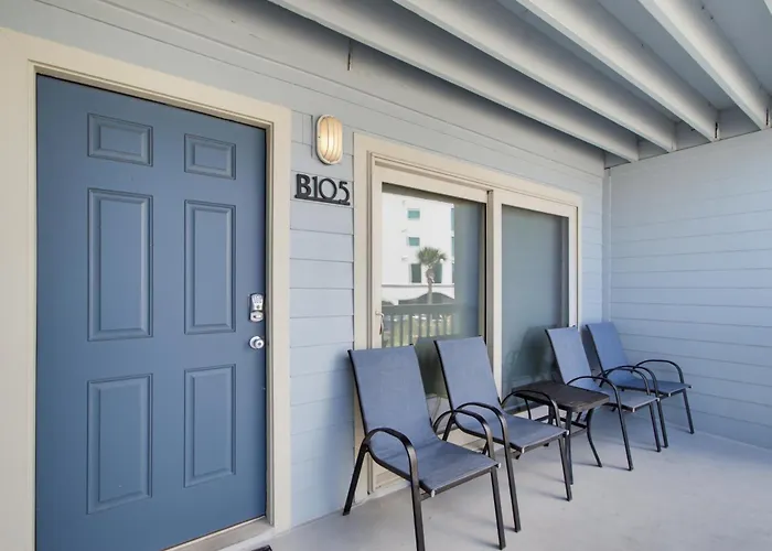 Summer House West * Gulf Shores